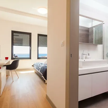 Apartamento Unique 9 *