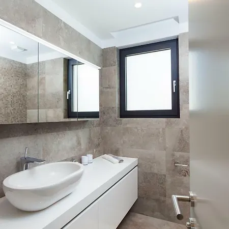 Apartamento Unique 9 *