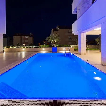 Apartamento Unique 9 Podstrana