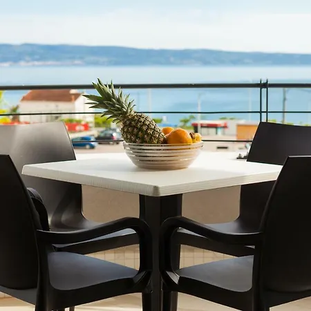 Unique 9 Apartamento