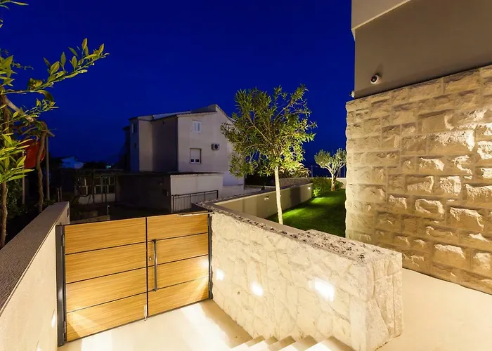 Apartman Unique 9
